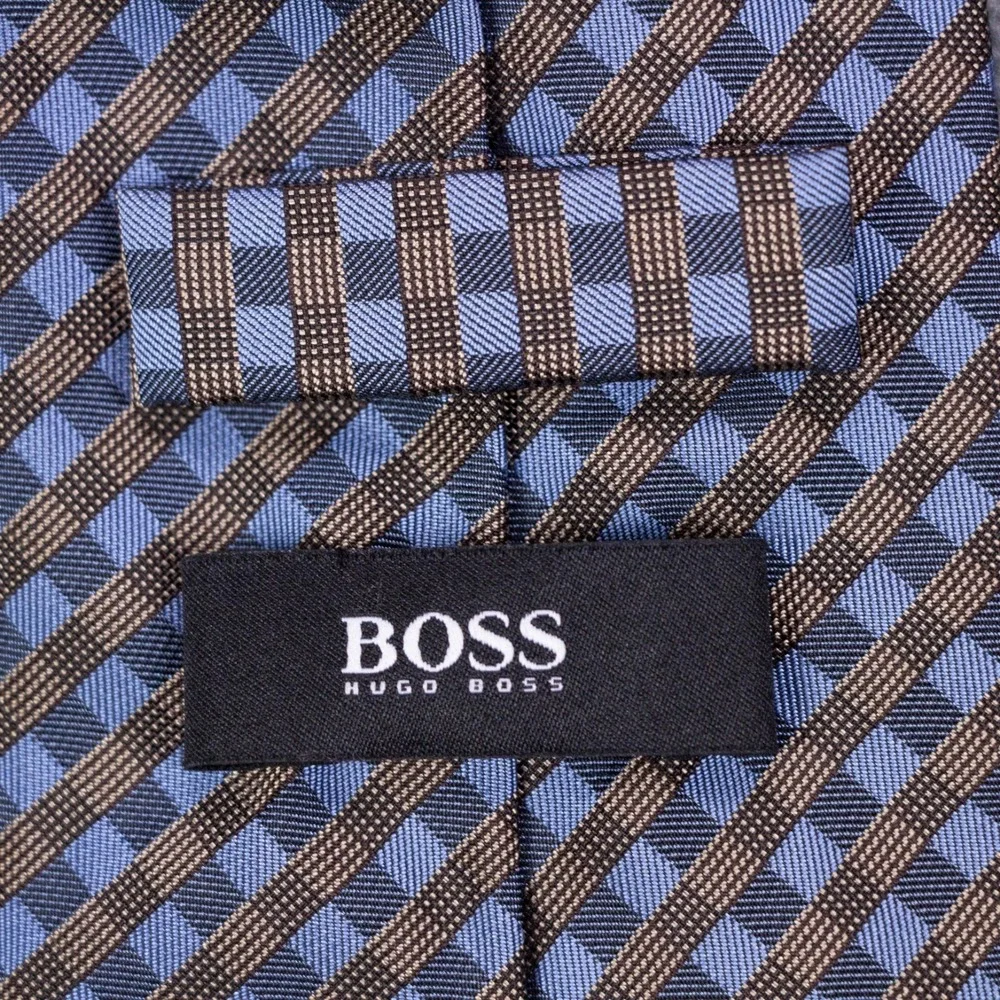 Hugo Boss Mens‎ Blue Geometric Neck Tie 100% Silk Made in Italy